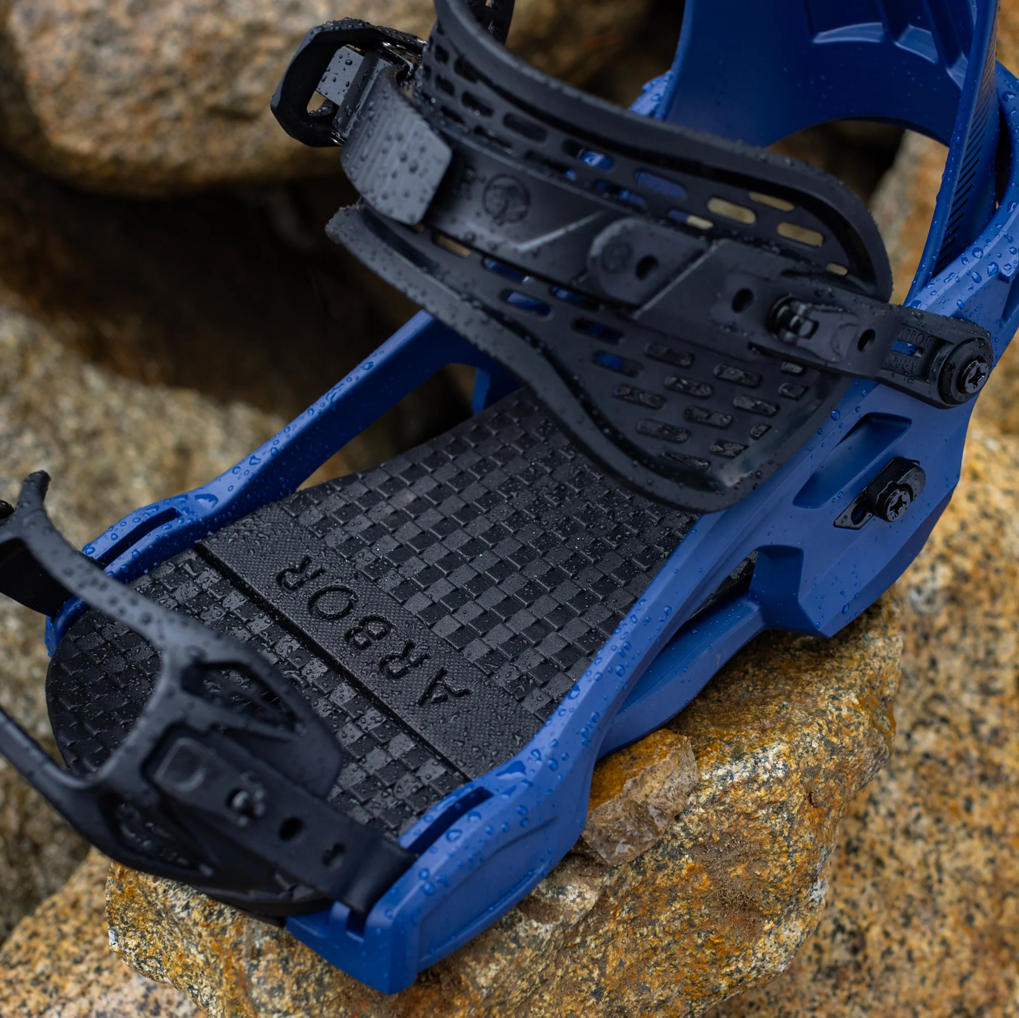 Spruce Midnight Blue - Image 7